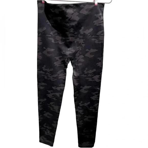 Spanx Womens Camo Leggings Look At Me Now Seamless Size XL NWOT - Picture 5 of 11